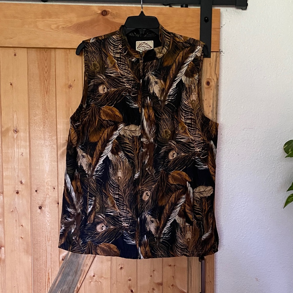 Natural Elements Feather Print Vest